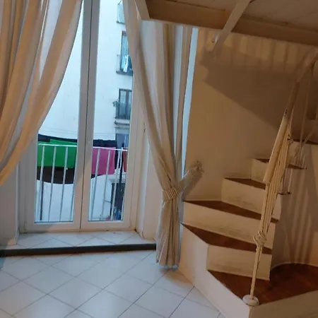 Flat Spaccanapoli Centro Storico Guest house Naples